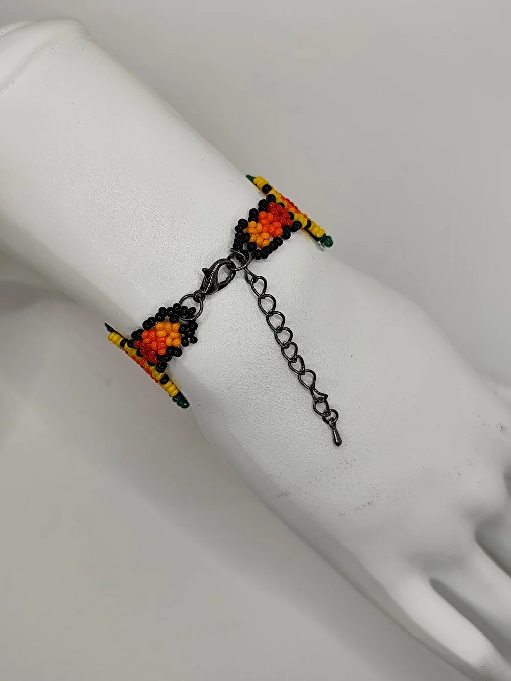 Vibrant Floral Seed Bead Bracelet in Red, Orange & Green